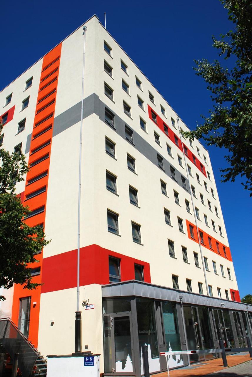 Ausbildungshotel St. Theresia Munich Exterior photo