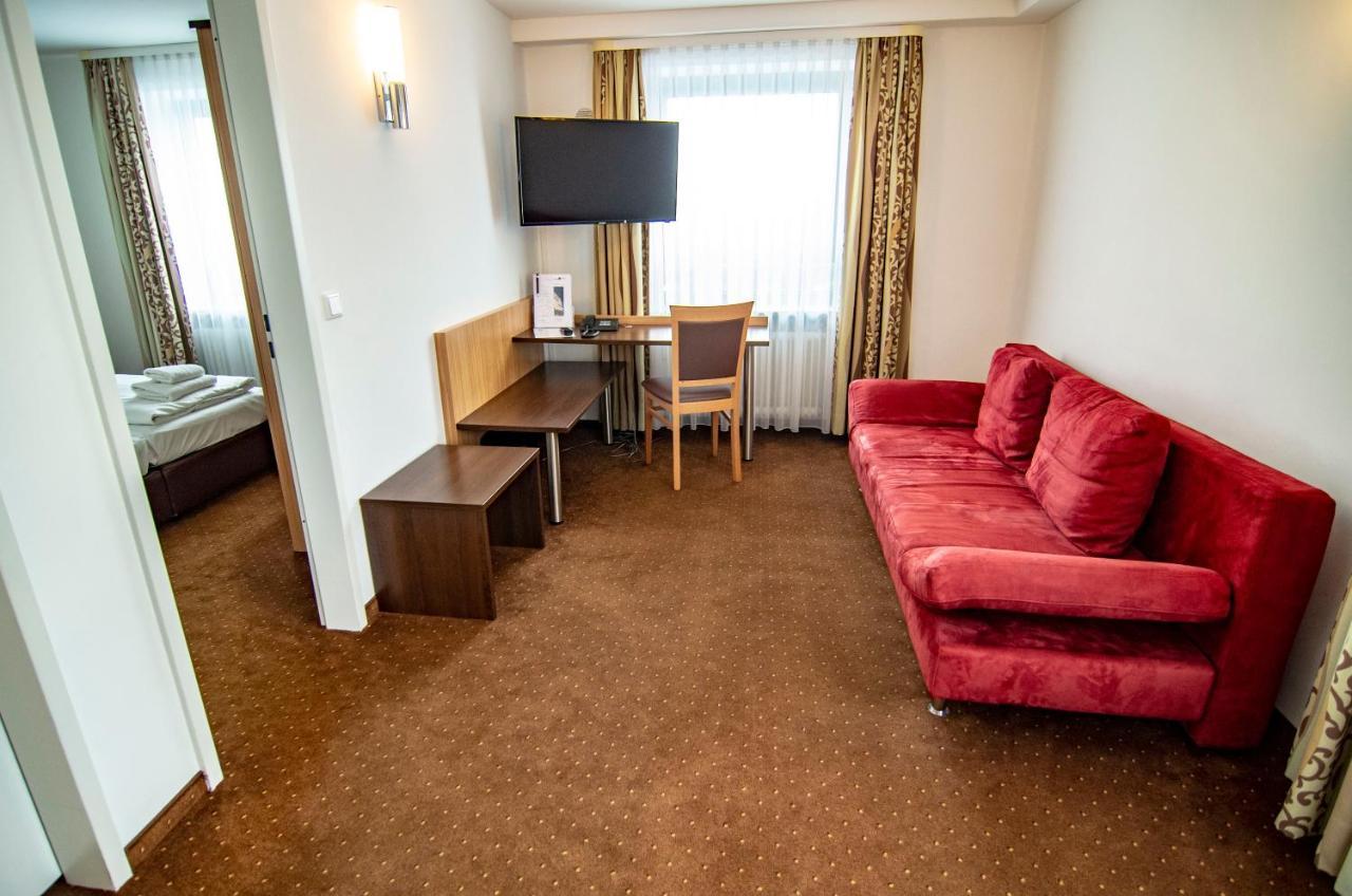 Ausbildungshotel St. Theresia Munich Exterior photo