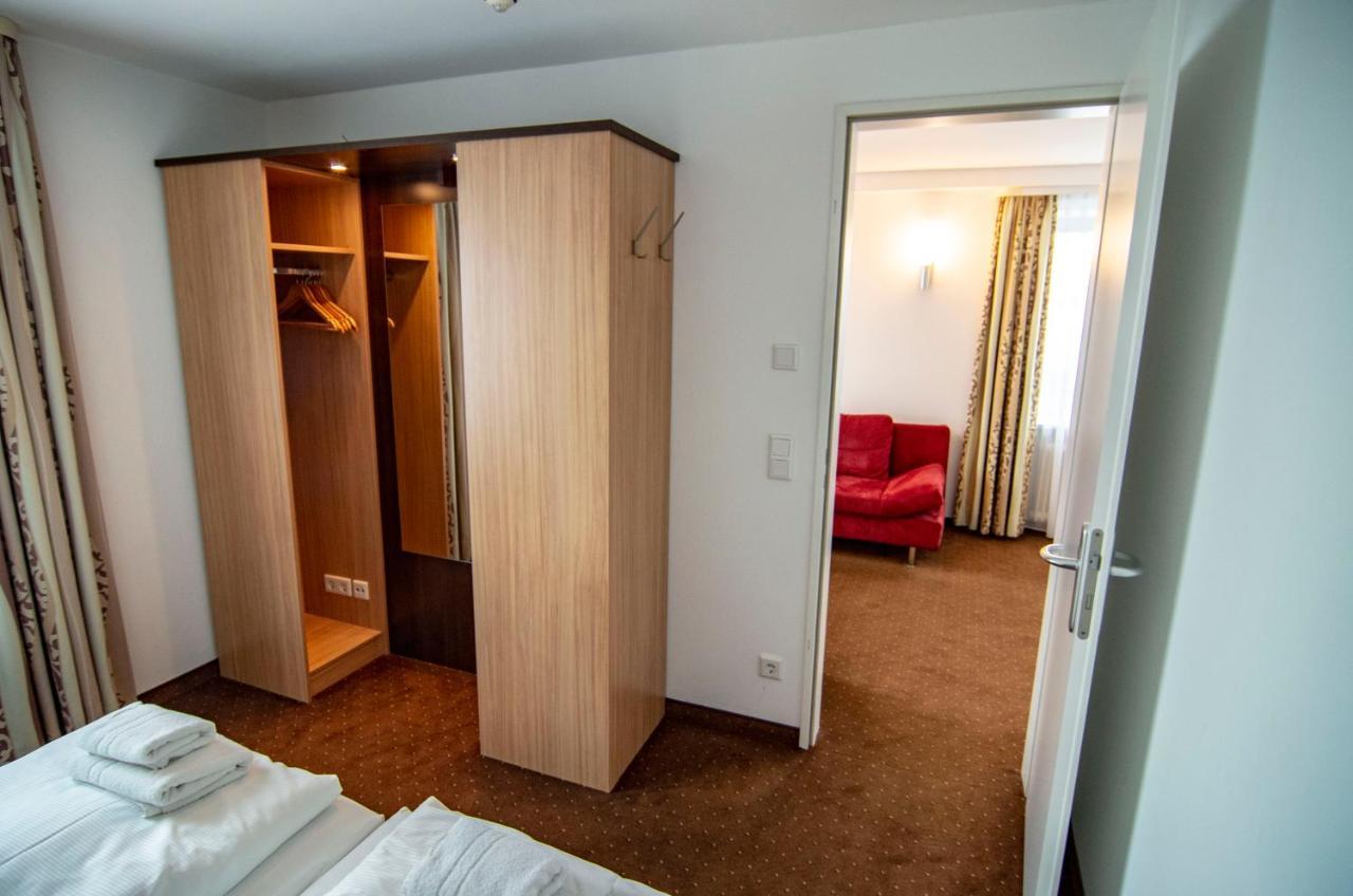 Ausbildungshotel St. Theresia Munich Exterior photo