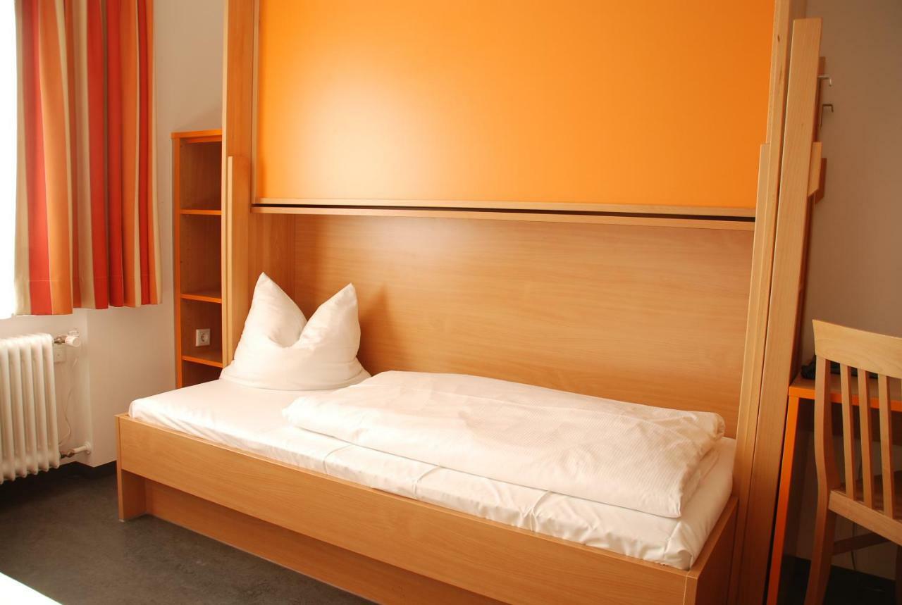 Ausbildungshotel St. Theresia Munich Exterior photo